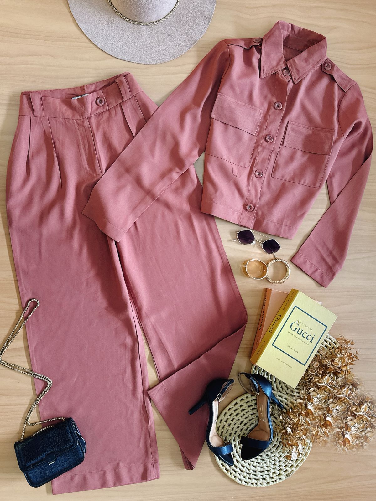 Conjunto Calca e Jaqueta Luna Terra Cota