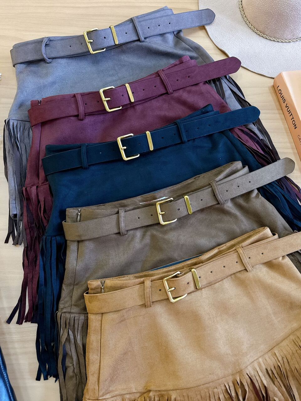 Short Sued Franja Ivy
