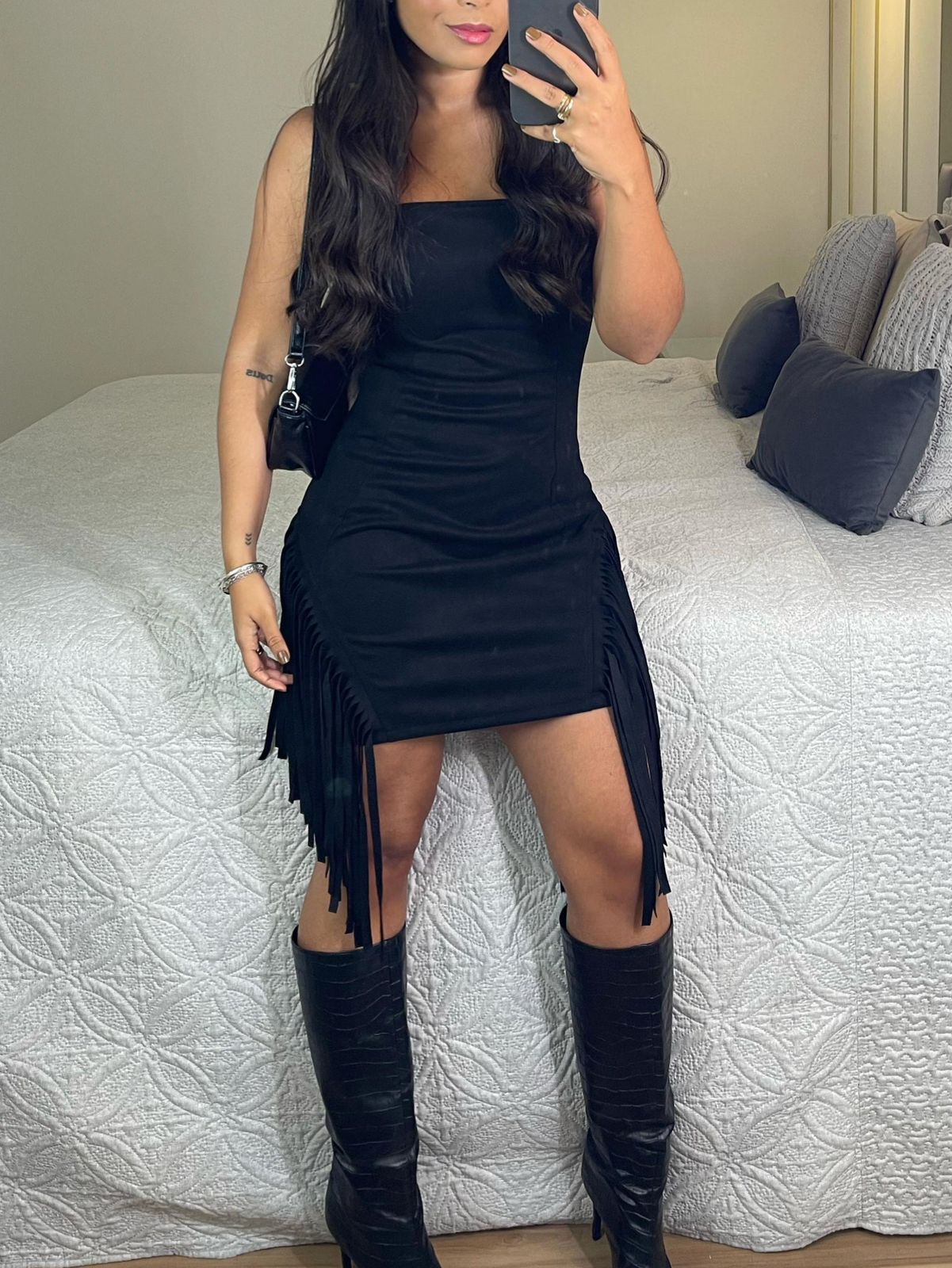 Vestido Sued Franja Sara Preto