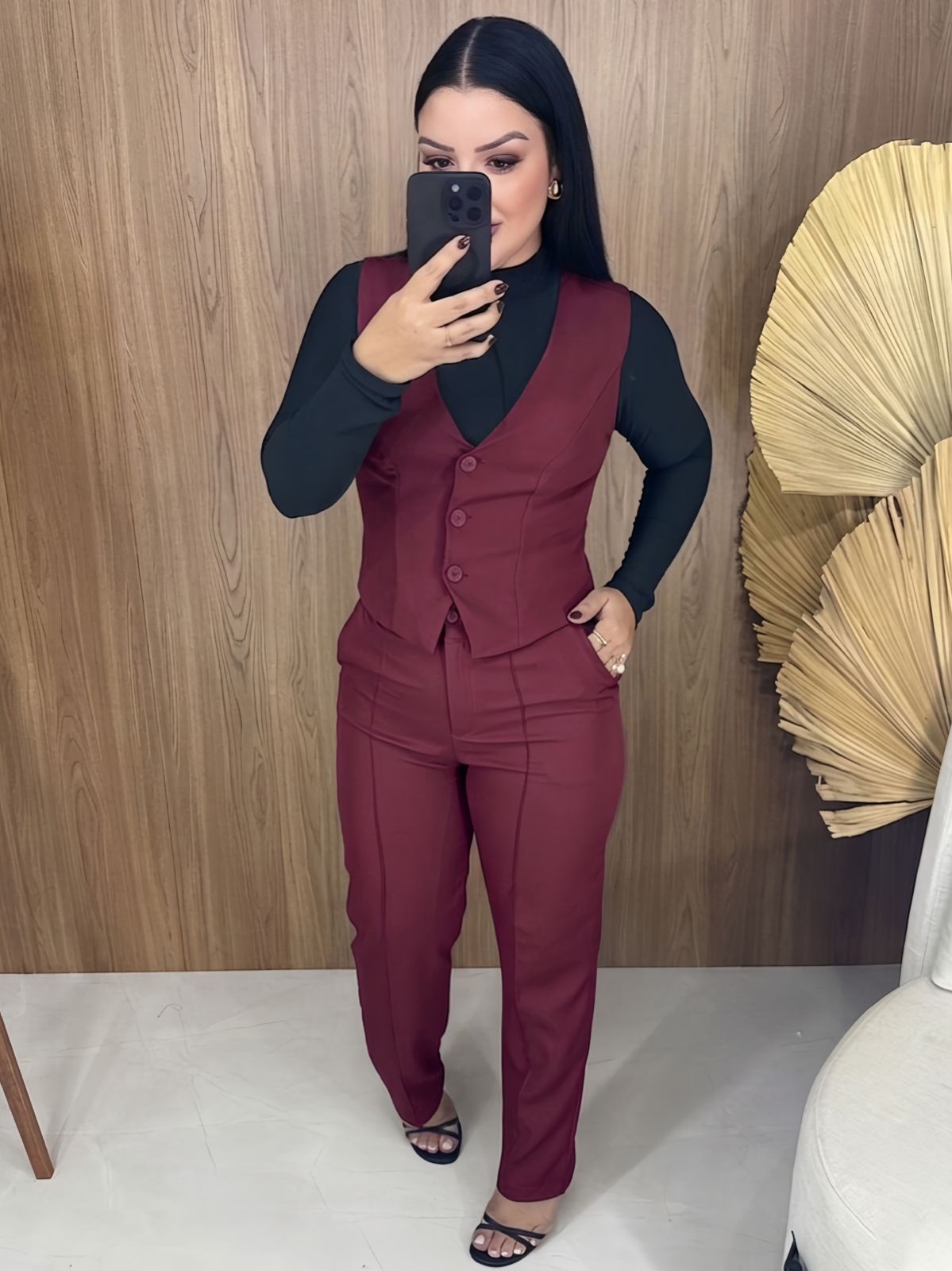 Conjunto Calca e Colete Suellen Marsala
