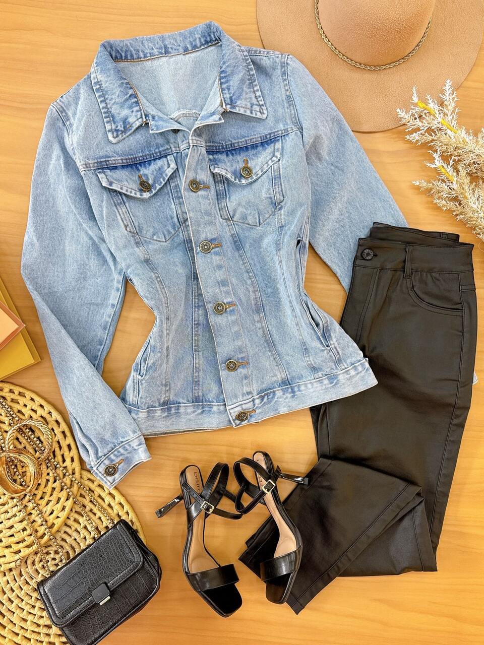 Jaqueta Jeans Paola Lavagem Clara